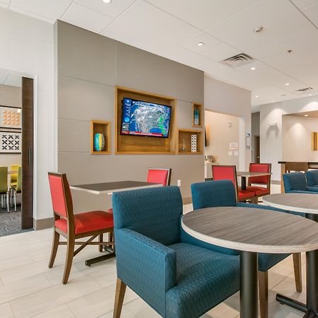 Holiday Inn Express & Suites - Carrollton West By Ihg Exterior photo