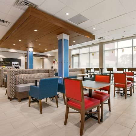 Holiday Inn Express & Suites - Carrollton West By Ihg Exterior photo