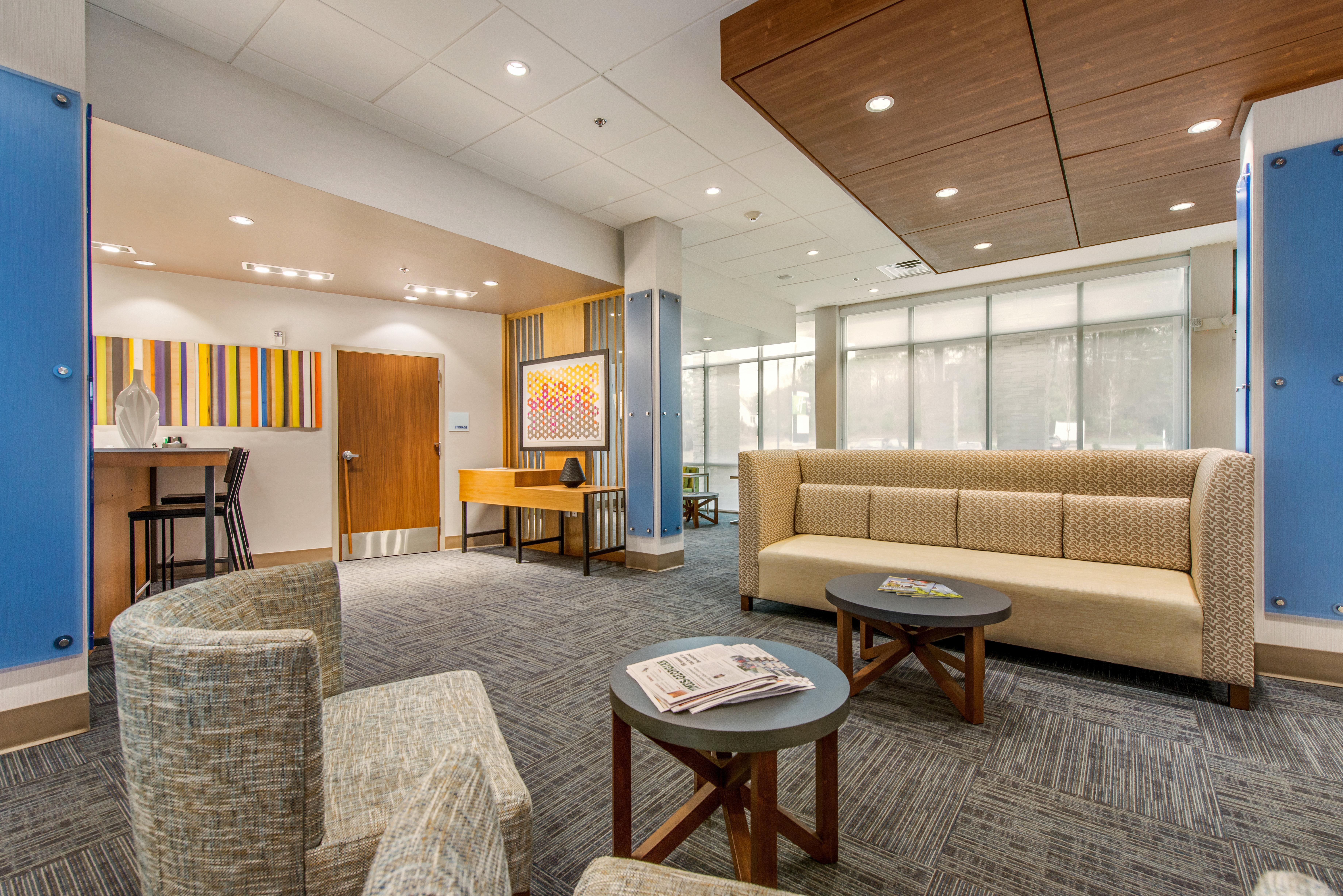 Holiday Inn Express & Suites - Carrollton West By Ihg Exterior photo