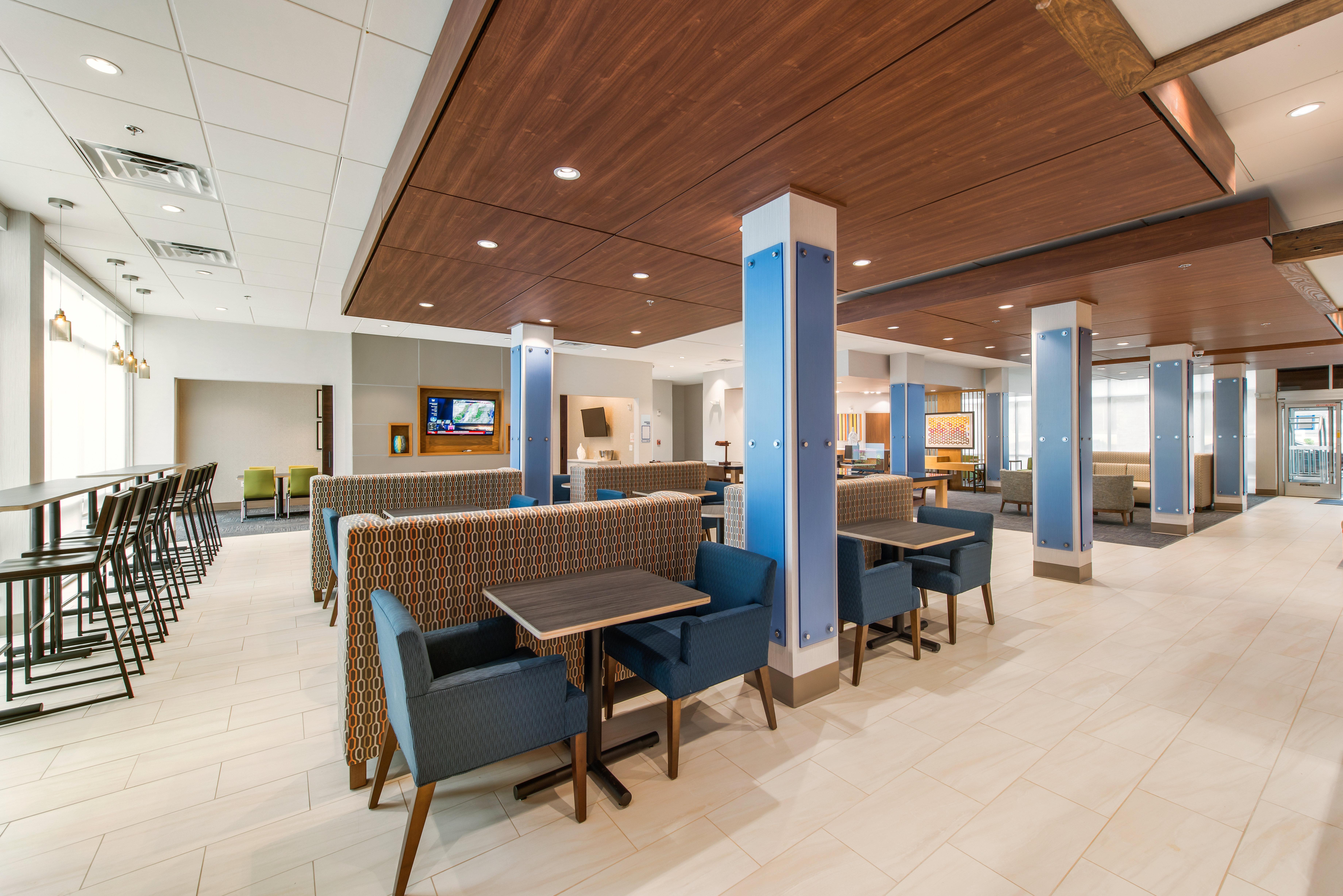 Holiday Inn Express & Suites - Carrollton West By Ihg Exterior photo