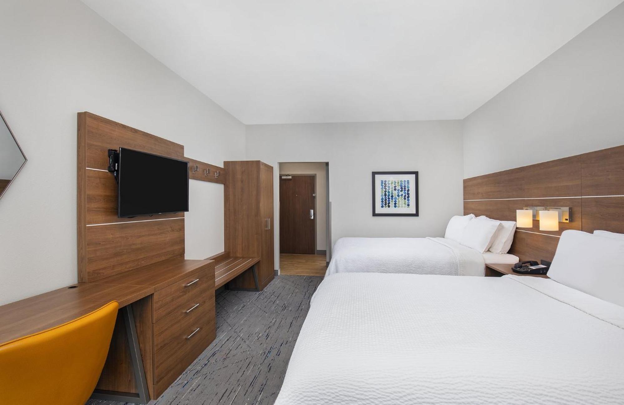 Holiday Inn Express & Suites - Carrollton West By Ihg Exterior photo